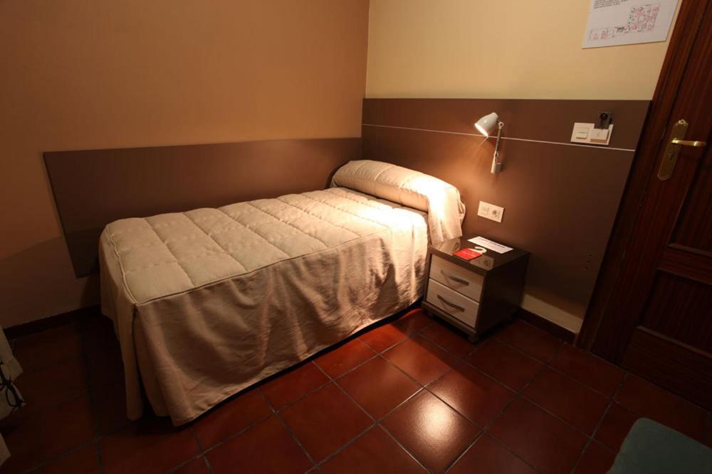 Hostal Zurbaran ジェレナ 部屋 写真